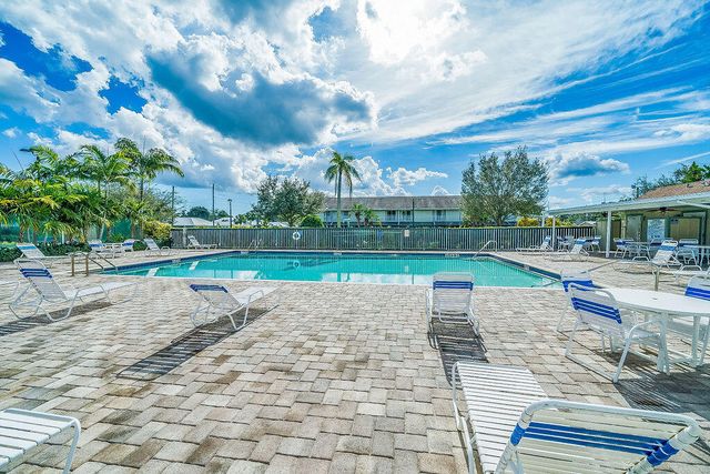 6207 Riverwalk Lane 5, Jupiter, FL 33458