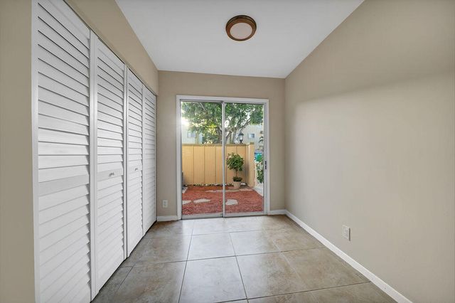 6207 Riverwalk Lane 5, Jupiter, FL 33458