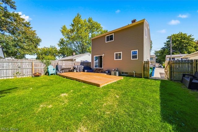 1218 E 346th Street, Eastlake, OH 44095