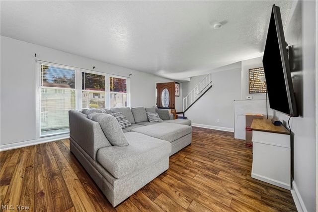 1218 E 346th Street, Eastlake, OH 44095