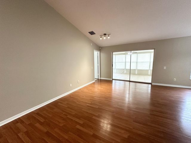 931 HUNTER LANE, Tarpon Springs, FL 34689