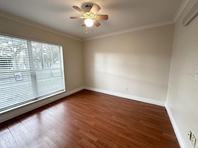 931 HUNTER LANE, Tarpon Springs, FL 34689