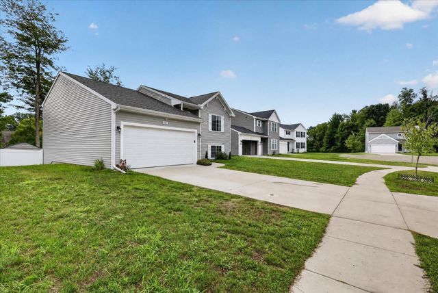 818 Strauss Court, Greenville, MI 48838