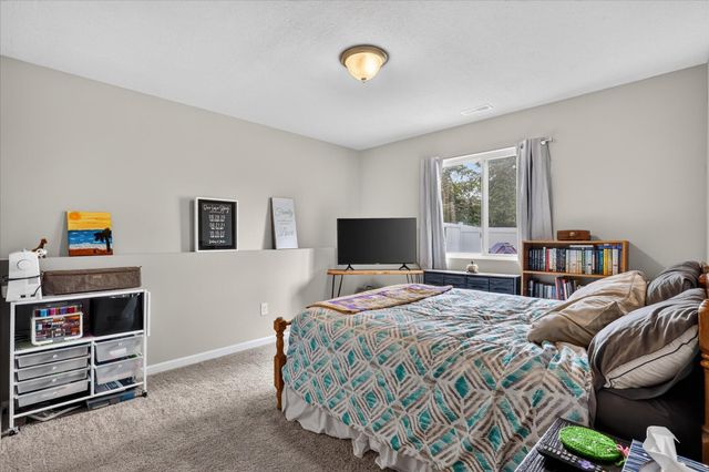 818 Strauss Court, Greenville, MI 48838