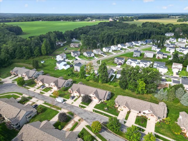 818 Strauss Court, Greenville, MI 48838