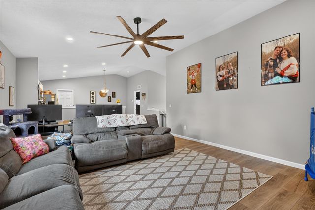 818 Strauss Court, Greenville, MI 48838