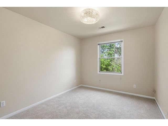 3570 Granby Ct, Loveland, CO 80538