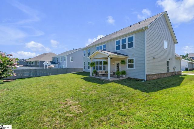8 Belterra Drive, Simpsonville, SC 29681