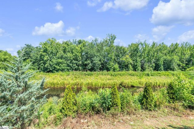 8 Belterra Drive, Simpsonville, SC 29681