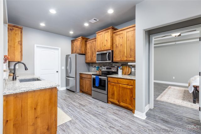 7245 Wilson Road, Durant, OK 74701