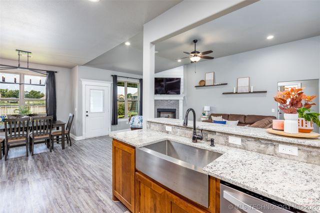 7245 Wilson Road, Durant, OK 74701