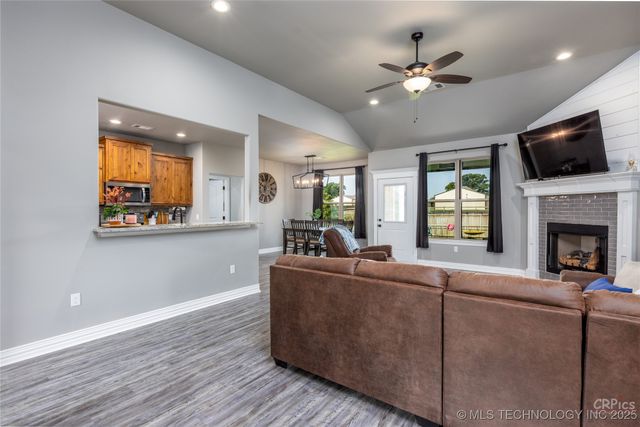 7245 Wilson Road, Durant, OK 74701