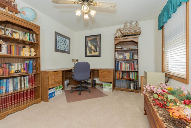 1531 Kings Bridge Road, Evansville, IN 47725