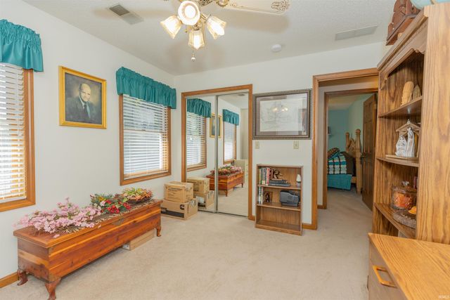 1531 Kings Bridge Road, Evansville, IN 47725