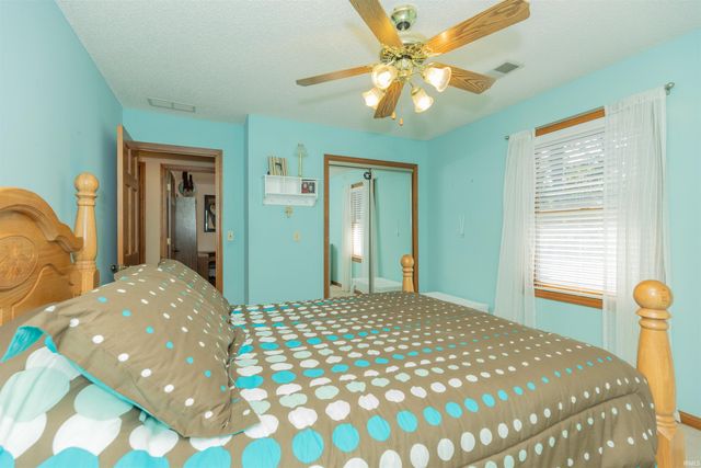 1531 Kings Bridge Road, Evansville, IN 47725