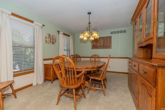 1531 Kings Bridge Road, Evansville, IN 47725