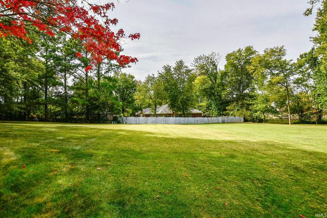 1531 Kings Bridge Road, Evansville, IN 47725