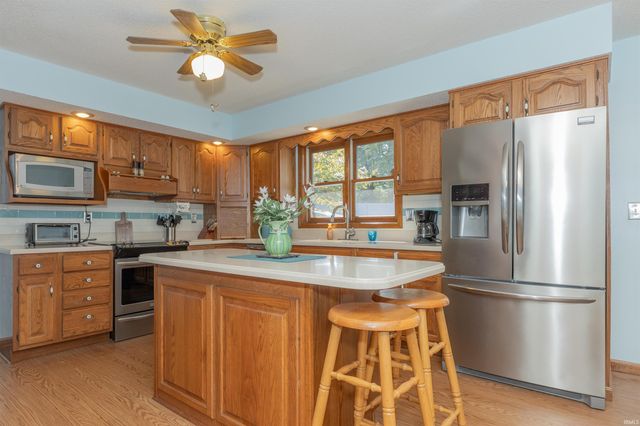 1531 Kings Bridge Road, Evansville, IN 47725