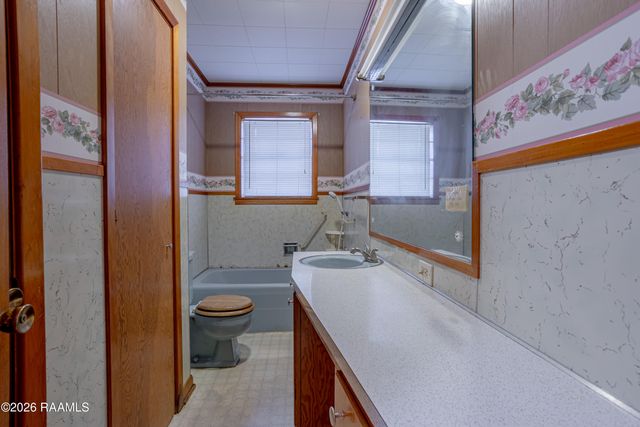 1014 N 8th Street, Eunice, LA 70535