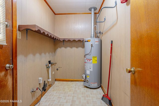 1014 N 8th Street, Eunice, LA 70535