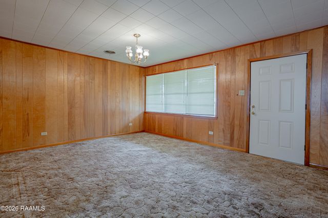 1014 N 8th Street, Eunice, LA 70535