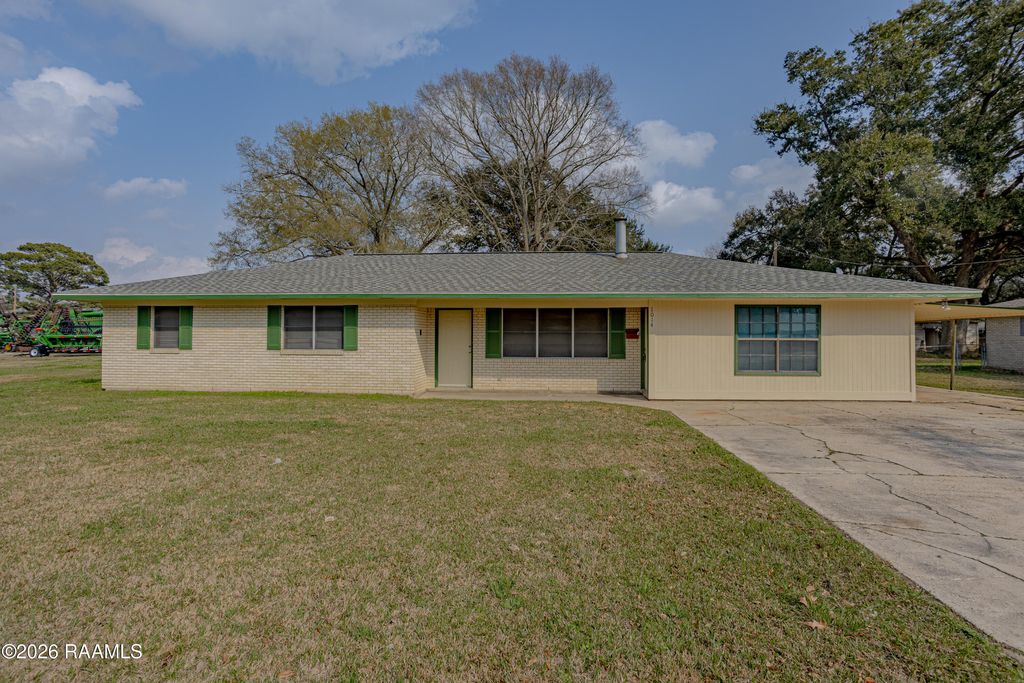 1014 N 8th Street, Eunice, LA 70535
