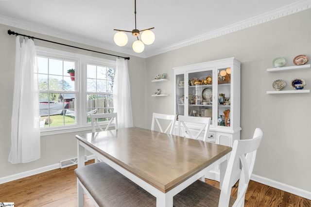 717 Richbourg Road, Greenville, SC 29615