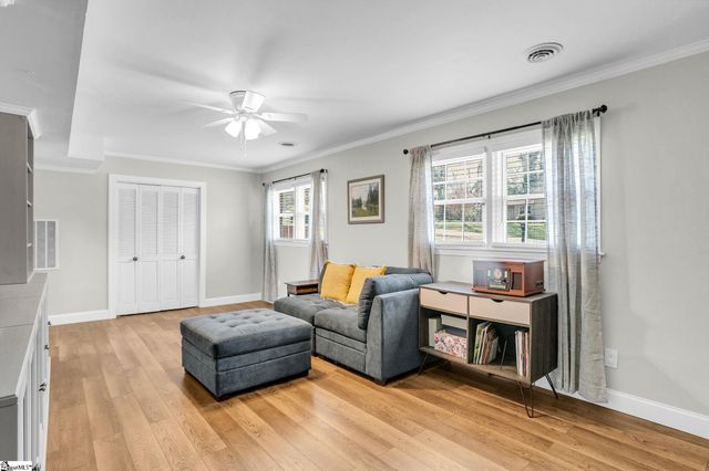 717 Richbourg Road, Greenville, SC 29615