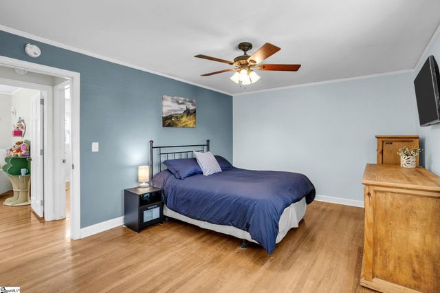 717 Richbourg Road, Greenville, SC 29615