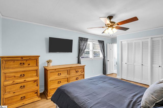 717 Richbourg Road, Greenville, SC 29615