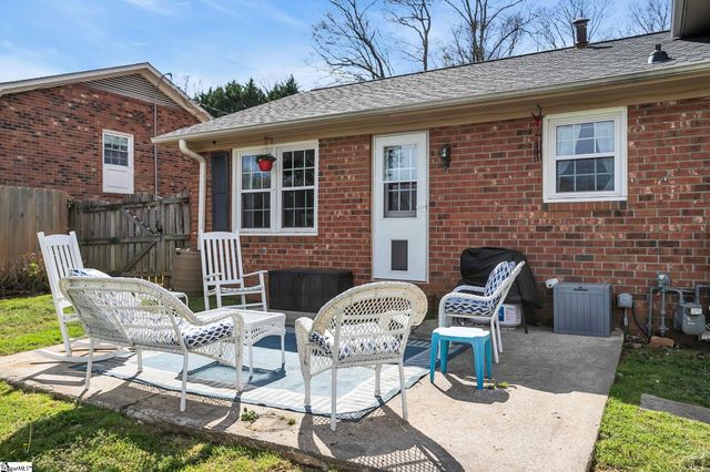 717 Richbourg Road, Greenville, SC 29615