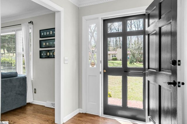 717 Richbourg Road, Greenville, SC 29615