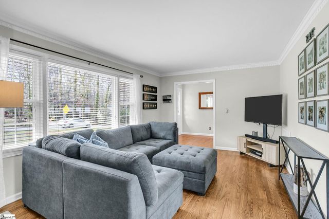 717 Richbourg Road, Greenville, SC 29615