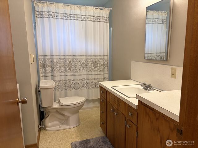 6847 Libby Road NE, Olympia, WA 98506