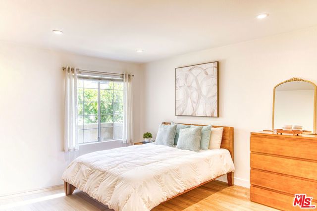 5510 Owensmouth Avenue 218, Woodland Hills (los Angeles), CA 91367