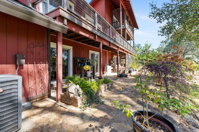 15553 Middletown Park Drive, Redding, CA 96001