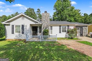 2805 Robinson Wood Drive, Riverdale, GA 30296