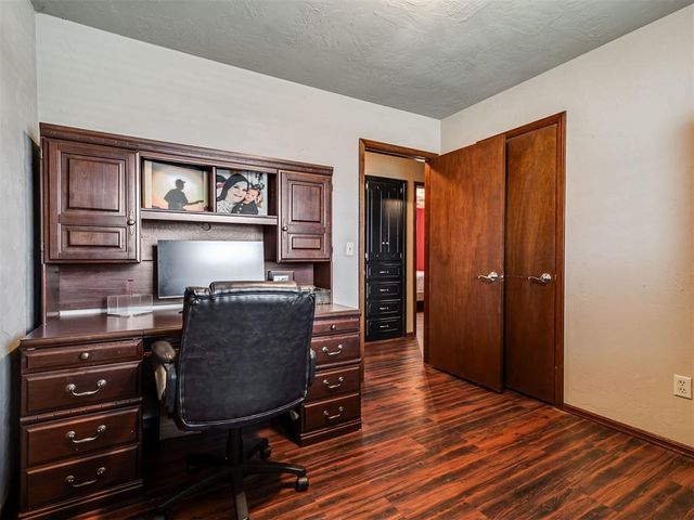 1509 W London Street, El Reno, OK 73036