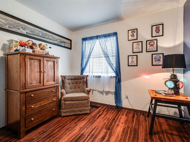 1509 W London Street, El Reno, OK 73036