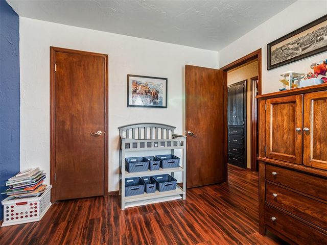 1509 W London Street, El Reno, OK 73036