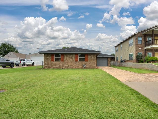 1509 W London Street, El Reno, OK 73036