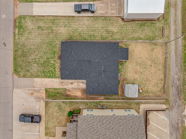1509 W London Street, El Reno, OK 73036