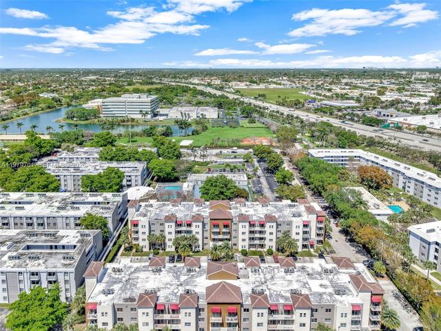 11040 SW 196th St 203, Cutler Bay, FL 33157