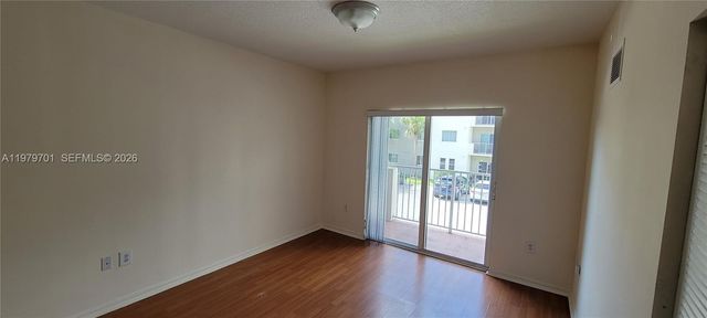 11040 SW 196th St 203, Cutler Bay, FL 33157