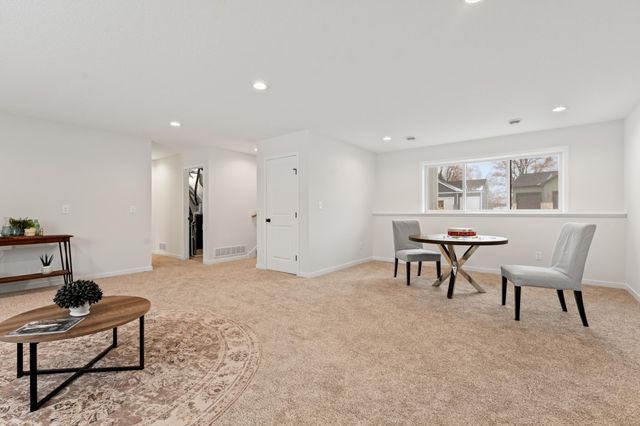 3658 Meadow Sage Court SE, Rochester, MN 55904