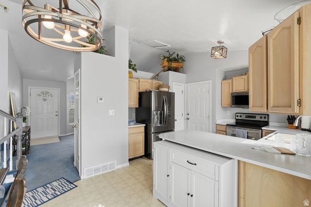 3179 W 9190 S, West Jordan, UT 84088