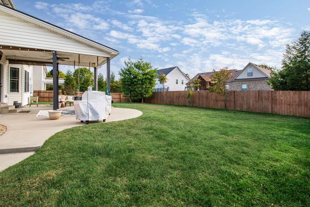 1008 Rose Ridge Road, Versailles, KY 40383