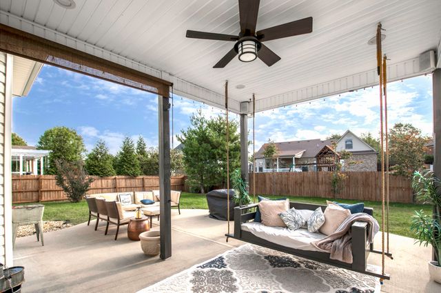 1008 Rose Ridge Road, Versailles, KY 40383