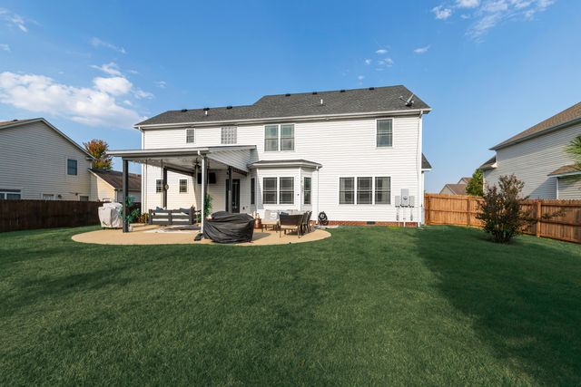 1008 Rose Ridge Road, Versailles, KY 40383