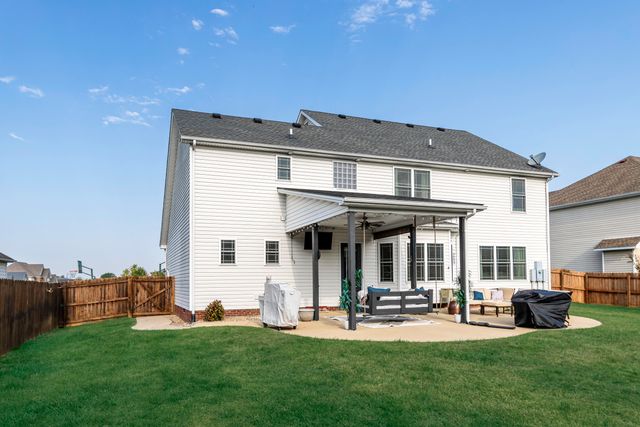 1008 Rose Ridge Road, Versailles, KY 40383